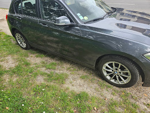 Photo n°8 de Auto Clean By Flo à Montereau-Fault-Yonne (Centre de diagnostic)