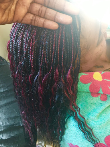 Lena African Hair Braiding - Thumbnail