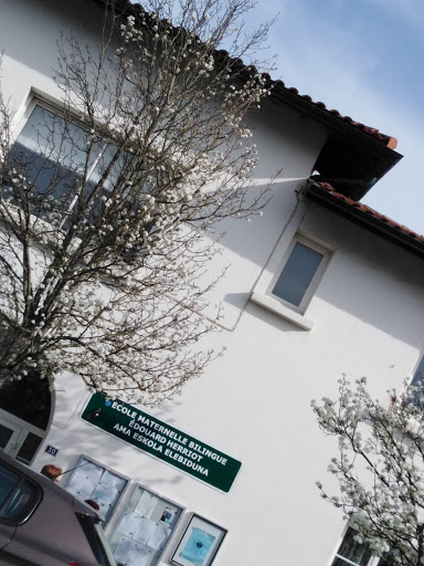 Primary And Nursery School Edouard-Herriot - France