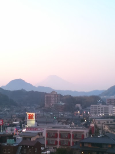 Photos of Kameya Ean