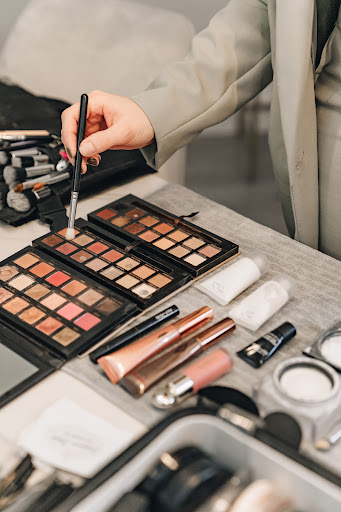 Susanne Stock Hair & Make-Up - Thumbnail