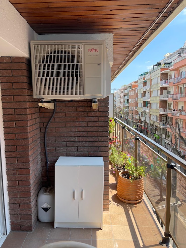 Servicios y desarrollos Marla, S.L.