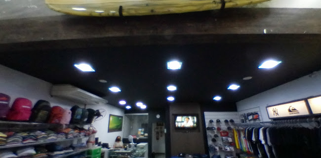 Número de telefone de Lanyllas Surf Shop