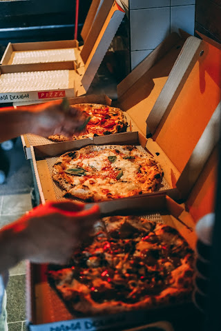 Mama Dough Pizza by null
