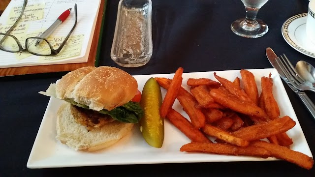 Lafayette Inn & Restaurant