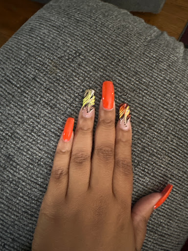 VA Nails - Visual