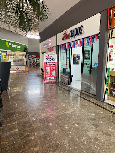 Clean Papos Plaza Palomar - Thumbnail