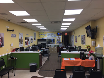 Signature Tax Service 1200 W 35th St Suite: 5A2040, Chicago, IL 60609