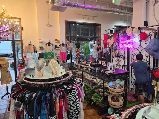 Fashionista 92101 Gallery - United States