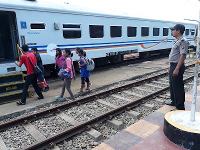 Photos of Stasiun Lima Puluh