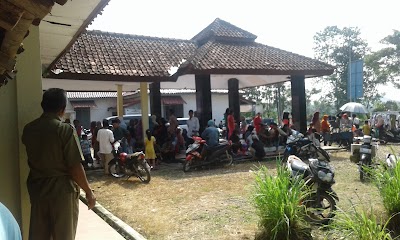 Photos of Kwadanaan Kec. Leuwidamar