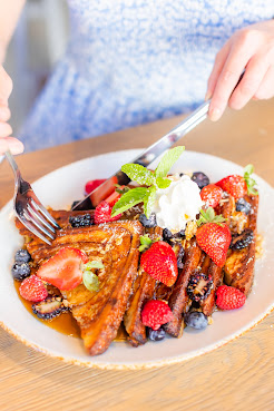 LandShark Bar & Grill by null