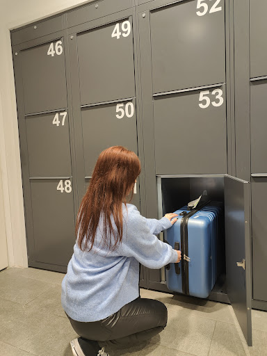 Consigna 24h en Plaza Mayor | Puerta del Sol - Locker in the City Gallery - Spain