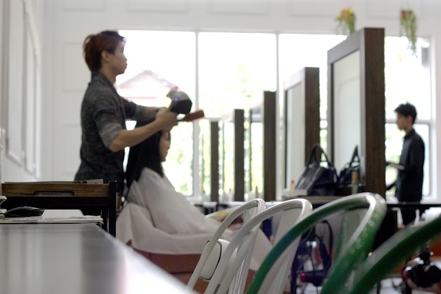 Number76 Hair Salon - Publika