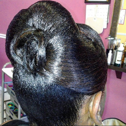 Nathalie's Unisex SalonLLC Gallery - United States