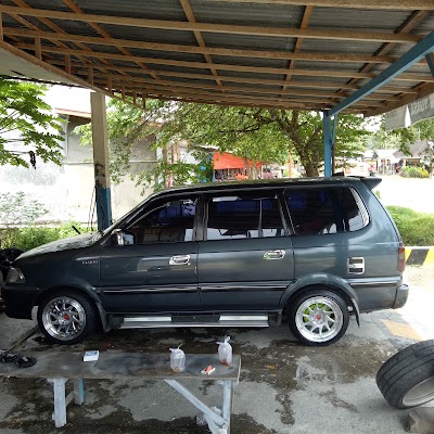 Photos of Rio Jaya Ban