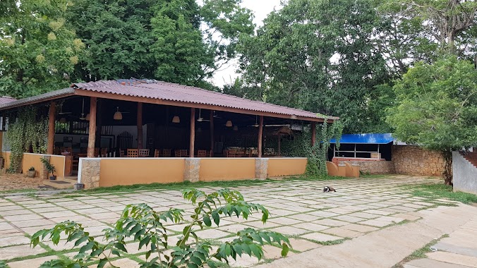 Suwaadal Restaurant, Author: Senanayaka Bandara