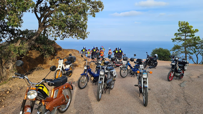 Comentarii opinii despre L'Usine concept store