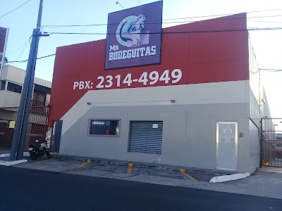 Photos of Mr. Bodeguitas Majadas