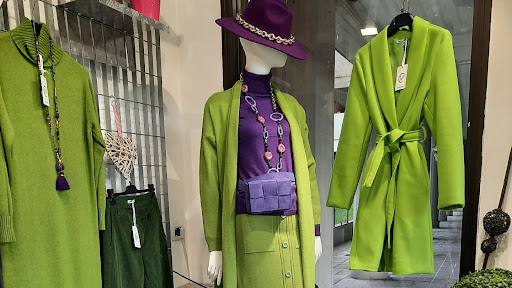 Laghetto Rosa Boutique - Thumbnail