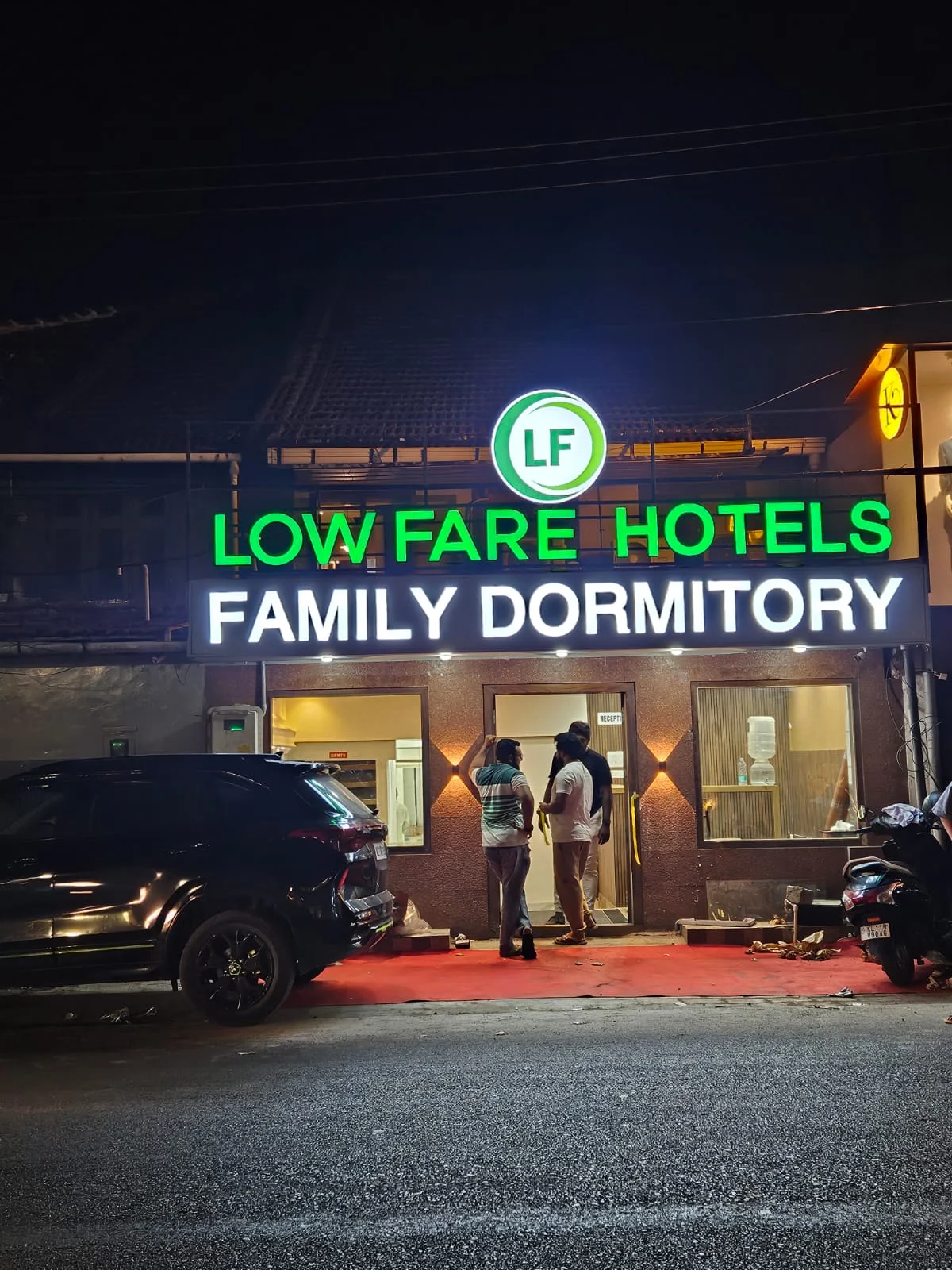Lowfare Hotels