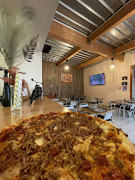 Photo n°24 de Pizzeria Chez Flo - Sagy à Sagy (Pizzeria)