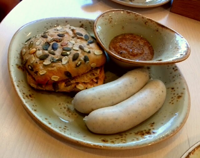 Fass - Bakery & Café
