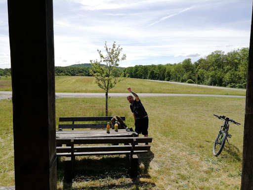 Biker Spots Nenzenheim