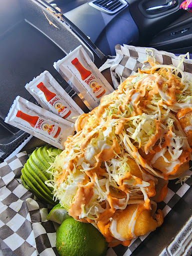 El Botanero Mariscos - Thumbnail