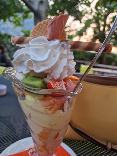 Gelateria Bar Fantasy Delle Sorelle Laurenzio Snc Gallery - Italy
