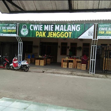 Cwie Mie Malang Pak Jenggot, Author: Naufal Husnan Bakhtiar