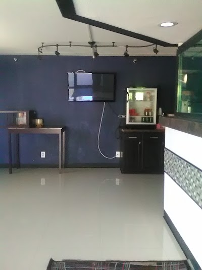 Photos of Knights Inn Market Center