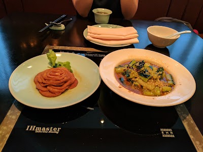 Photos of Shangri La Mall