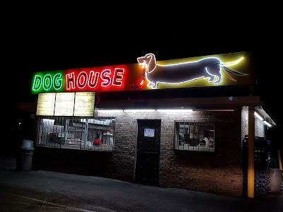 Dog House Drive In