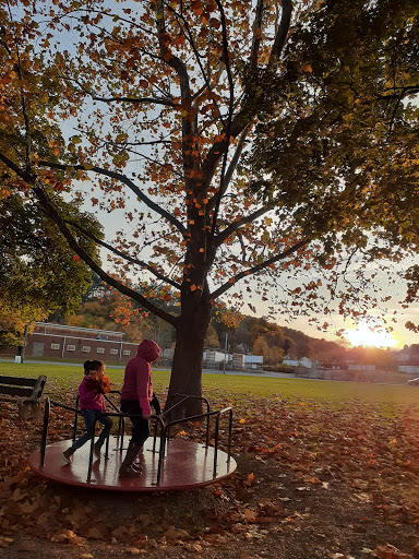 Francis E. Lubinsky Playground - Thumbnail