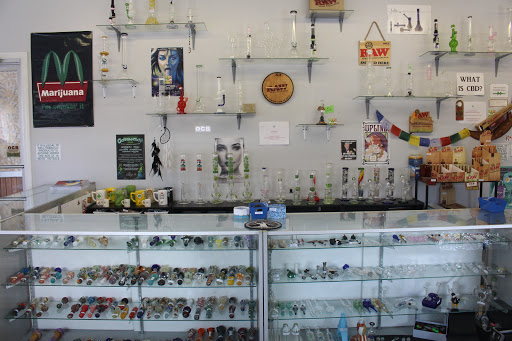 Wicked Lettuce Smoke Shop - Thumbnail
