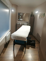 Photo n°16 de Institut Julie Beauté à Guînes (Institut de spa et bien-être)