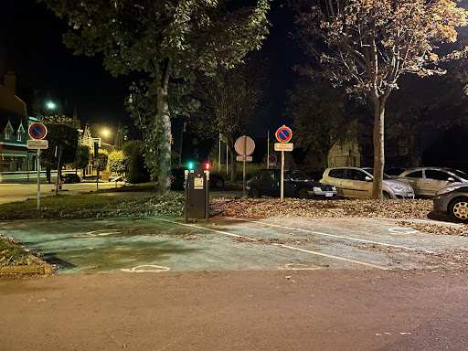 Pass Electrique Charging Station - Thumbnail