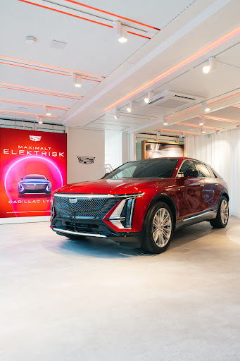 Cadillac Showroom Stockholm, Täby Centrum