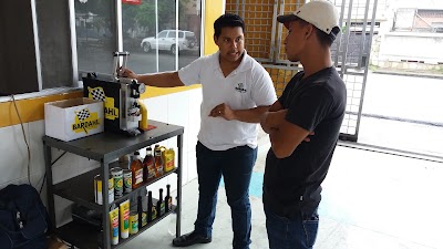 Photos of Lubricadora Leonela 3