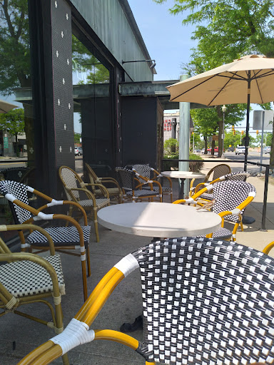 Crispelli's Bakery