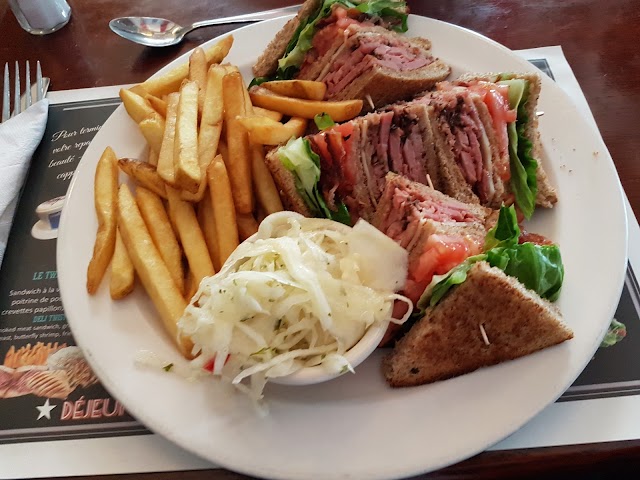 Hawgs Deli