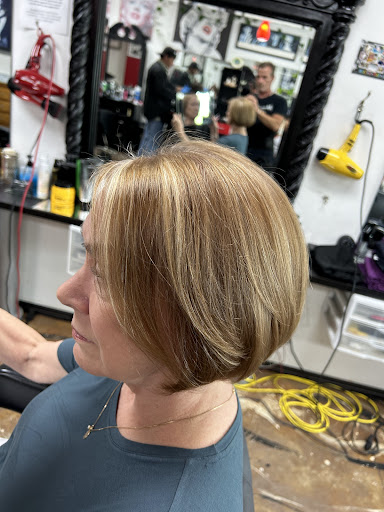 Marcus Taylor Salon - Thumbnail