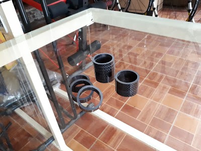 Photos of ລົດຖີບລາວ LCC
