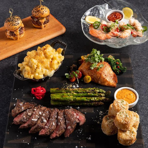 STK Steakhouse by null