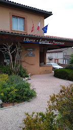 Photo n°1 de La Poste Agence Communale à Villaudric (Poste)