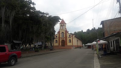 Photos of Simon Bol&iacute;var Park