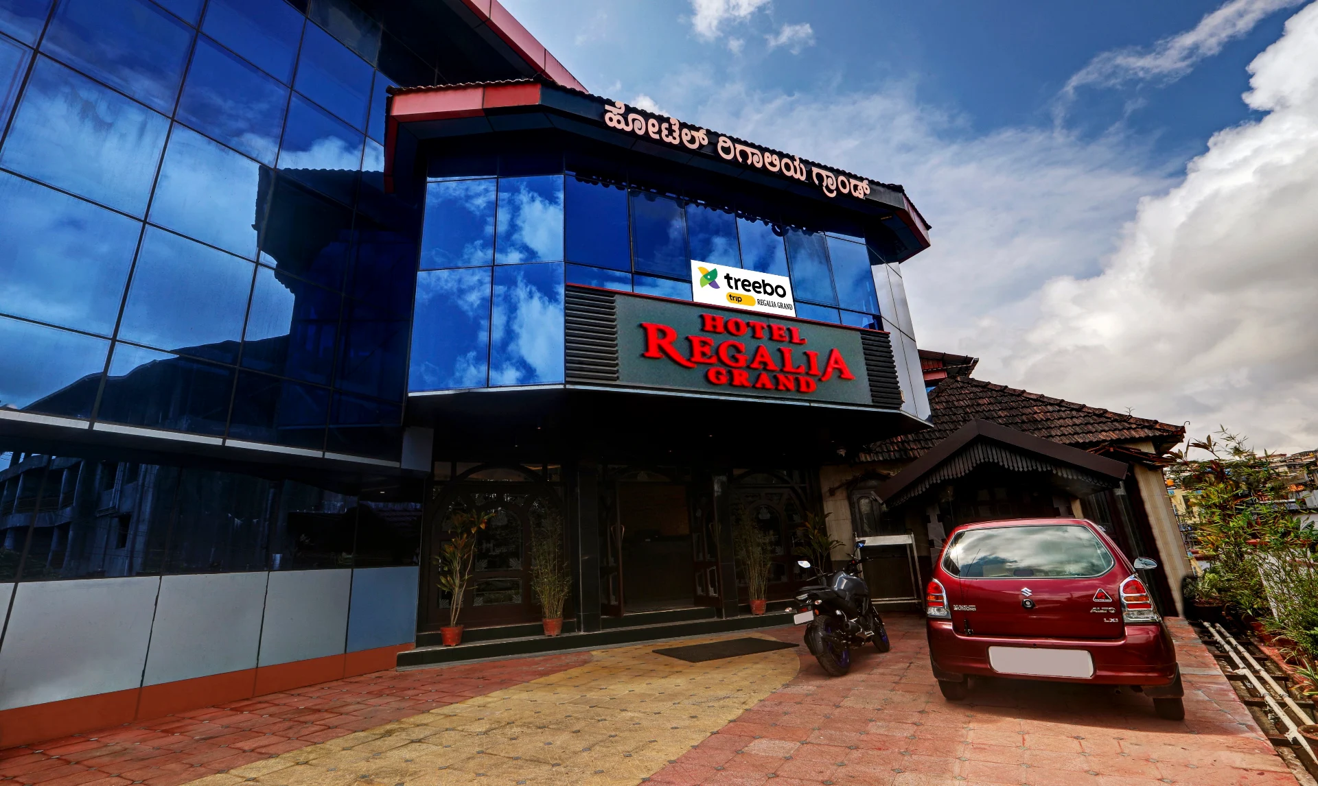 Itsy Hotels Regalia Grand