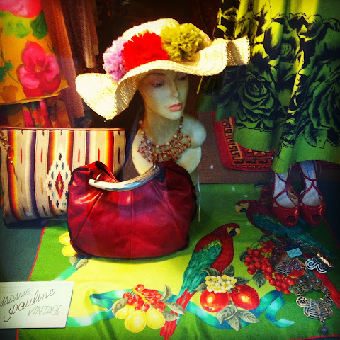 Madame Pauline Vintage by null