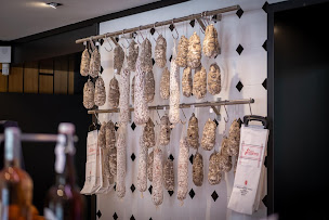 Photo n°7 de Boucherie Traiteur Vessiere St Genis à Saint-Genis-Laval (Épicerie)